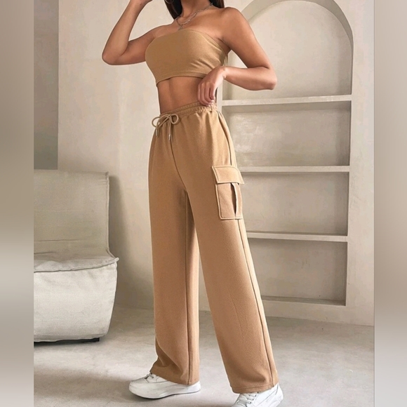 Petite 2 piece set - Picture 3 of 3